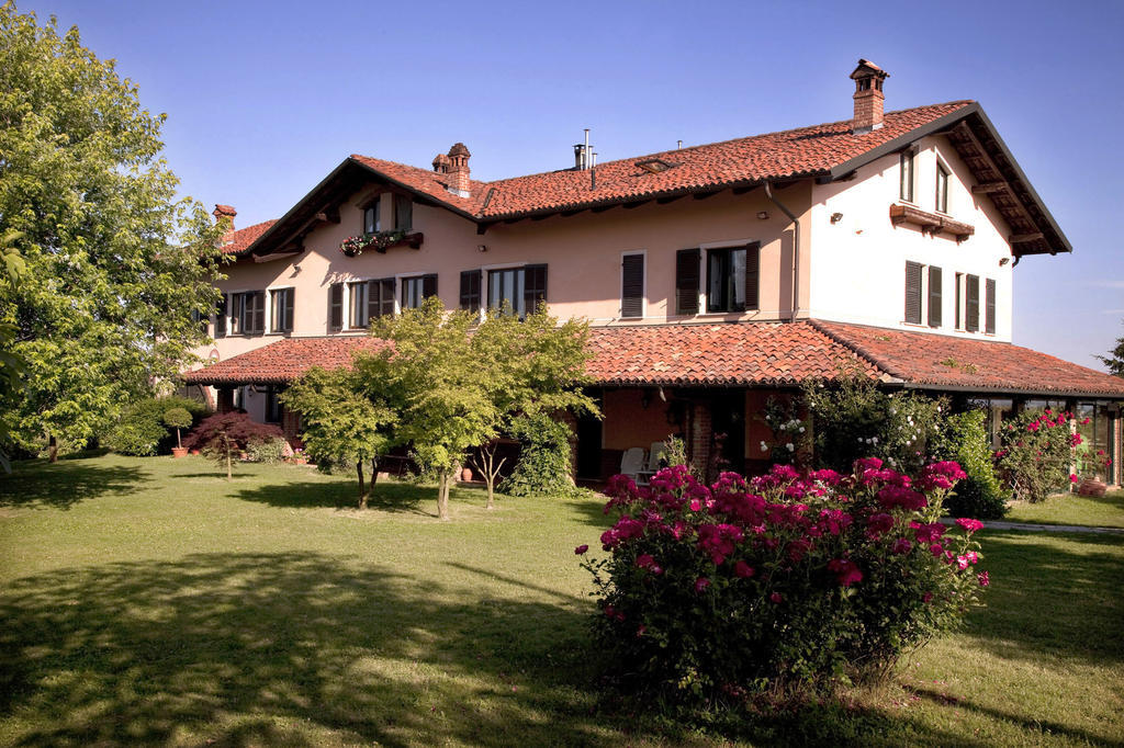 Cascina Papa Mora Villa Cellarengo Exterior photo